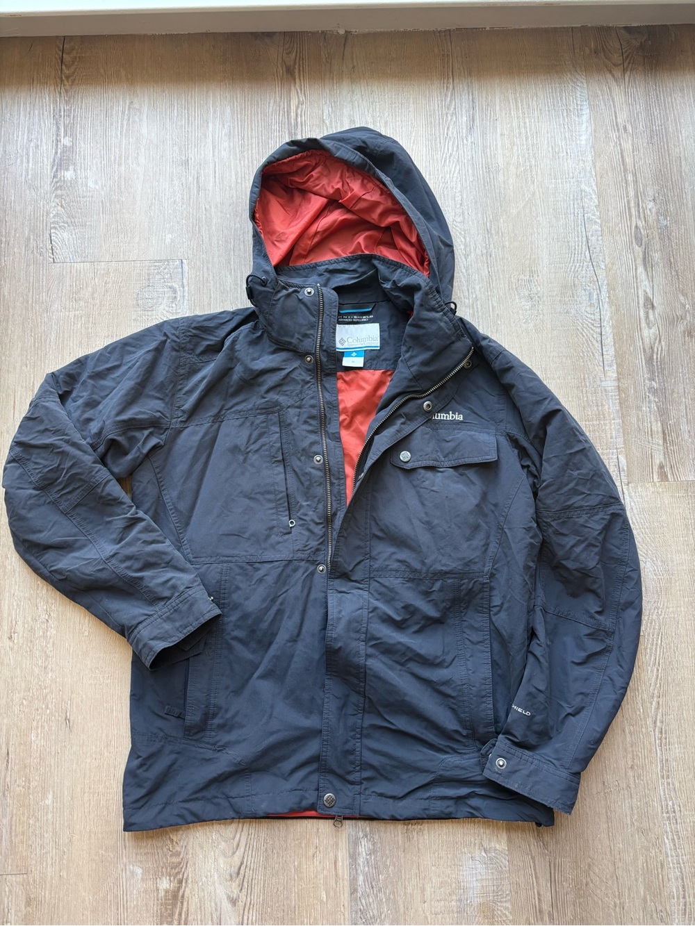 Columbia Men's Raincoat with Red Interior Hood